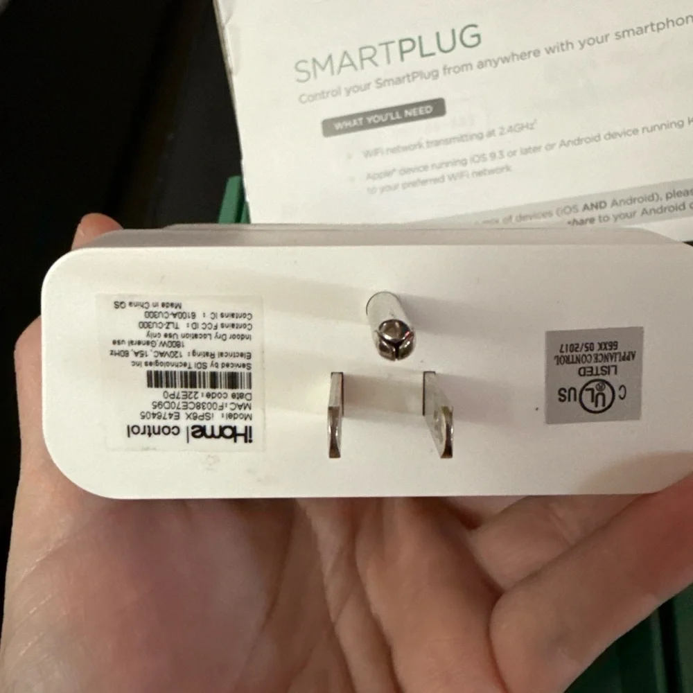 iHome SmartPlug Wi-Fi Outlet - Gray - Picture 3 of 5